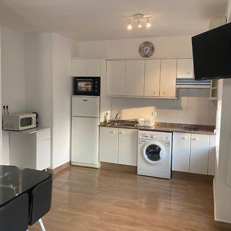 Appartamento Apartamento A 200 Metros De La Playa Dénia Esterno foto
