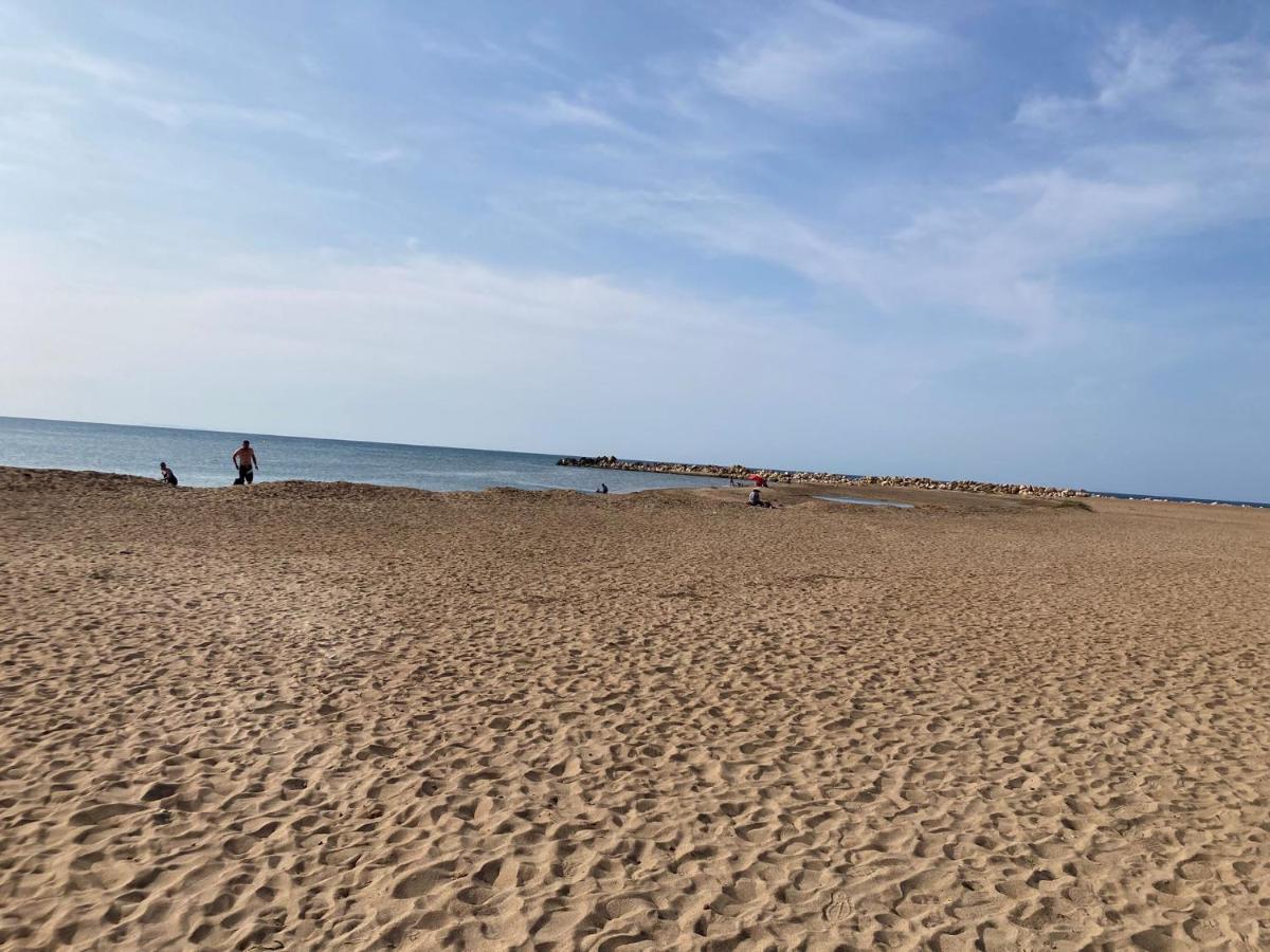 Appartamento Apartamento A 200 Metros De La Playa Dénia Esterno foto